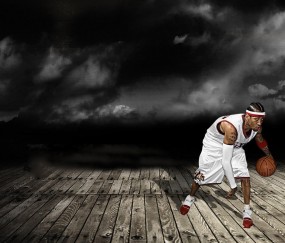 开云足球直播-竞速与篮下的双重轰鸣，F1街道赛焦点战与广东队横扫勇士，谁主沉浮？