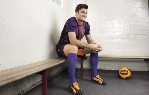 开云体育中国官网-秘鲁单节风暴，抢七夜，比利亚雷亚尔如何被一节击溃？