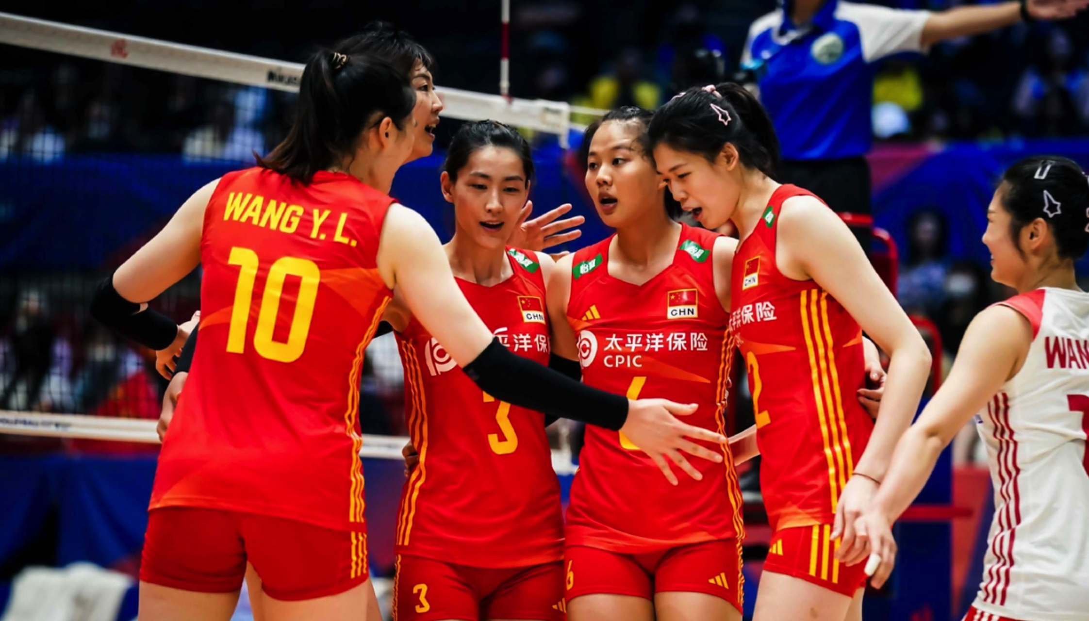 中国队完胜韩国队，陈雨菲扛起全队