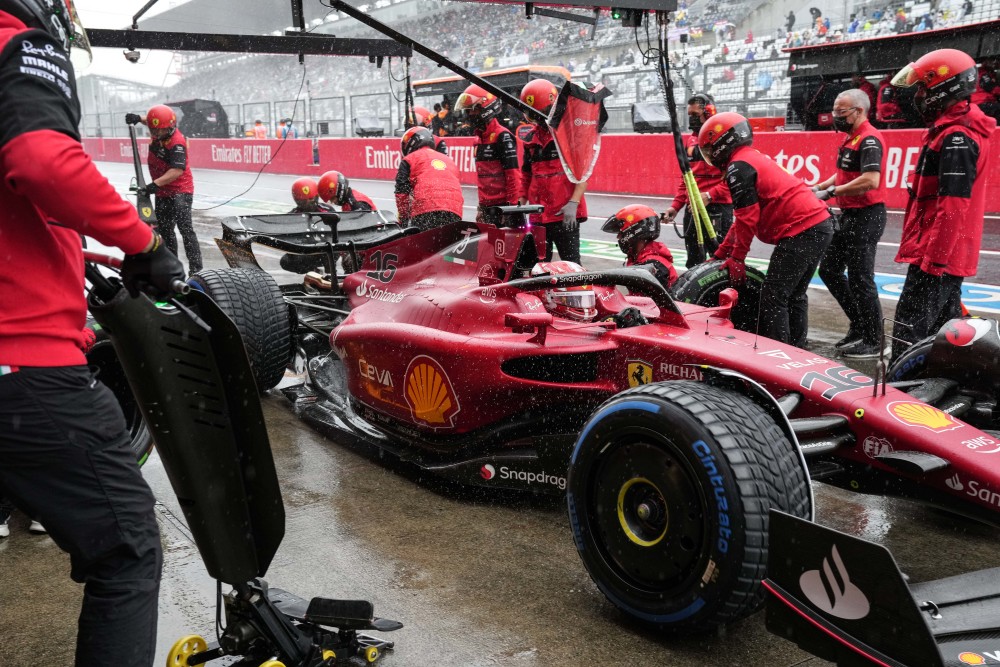 哈斯车队横扫梅赛德斯，勒克莱尔扛起全队