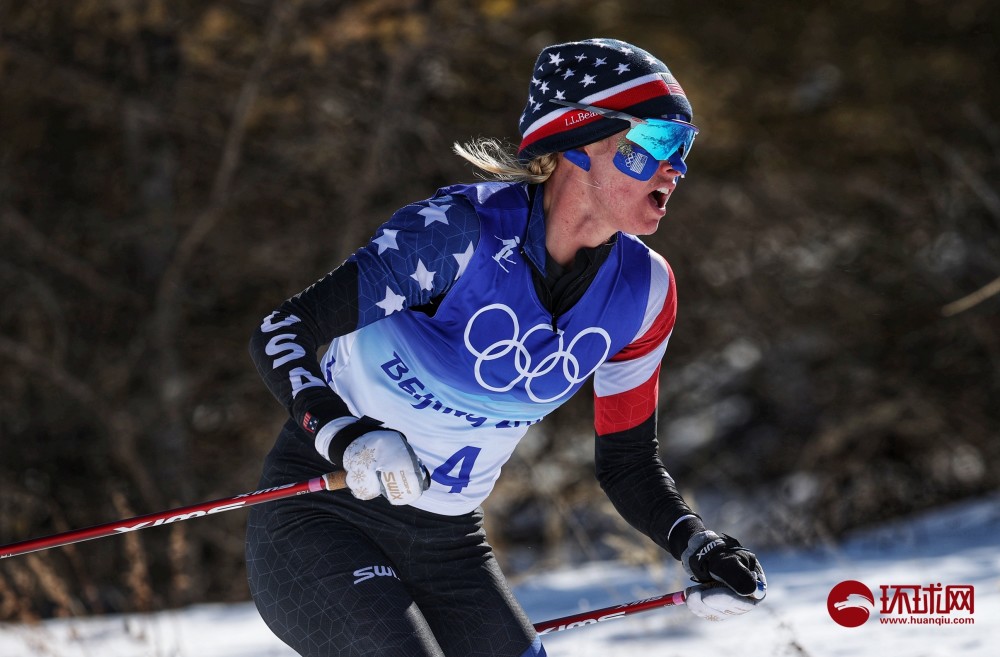 挪威滑雪选手力挽狂澜,展现出色技术 挪威滑雪选手力挽狂澜,展现出色技术