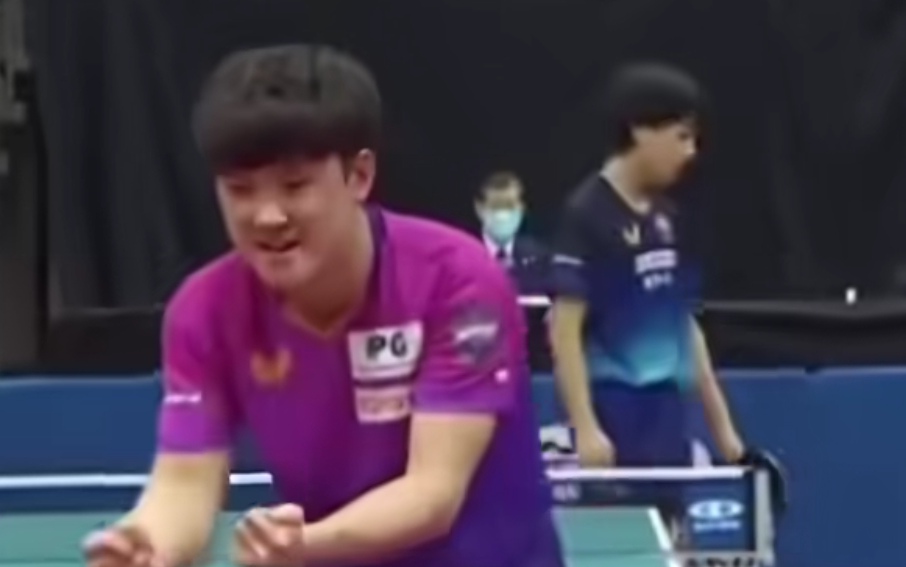 日本乒乓球队爆冷英国乒乓球队,张本智和送出助攻 日本乒乓球队爆冷英国乒乓球队,张本智和送出助攻