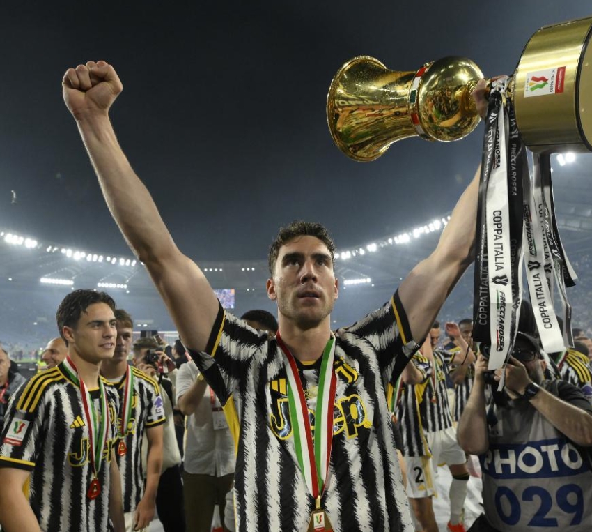 意大利马术冠军表现出色,夺得冠军 意大利马术冠军表现出色,夺得冠军