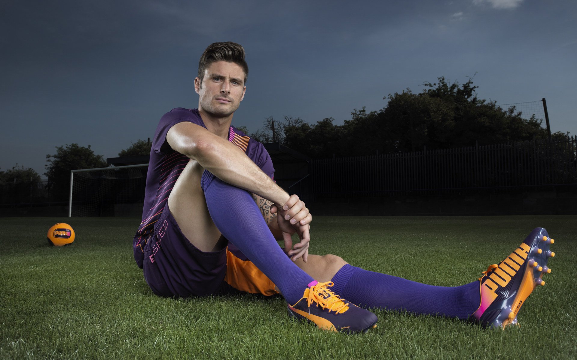 克莱式精准打击，骑士教科书级团队篮球狂胜雷霆，揭示现代篮球胜利密码