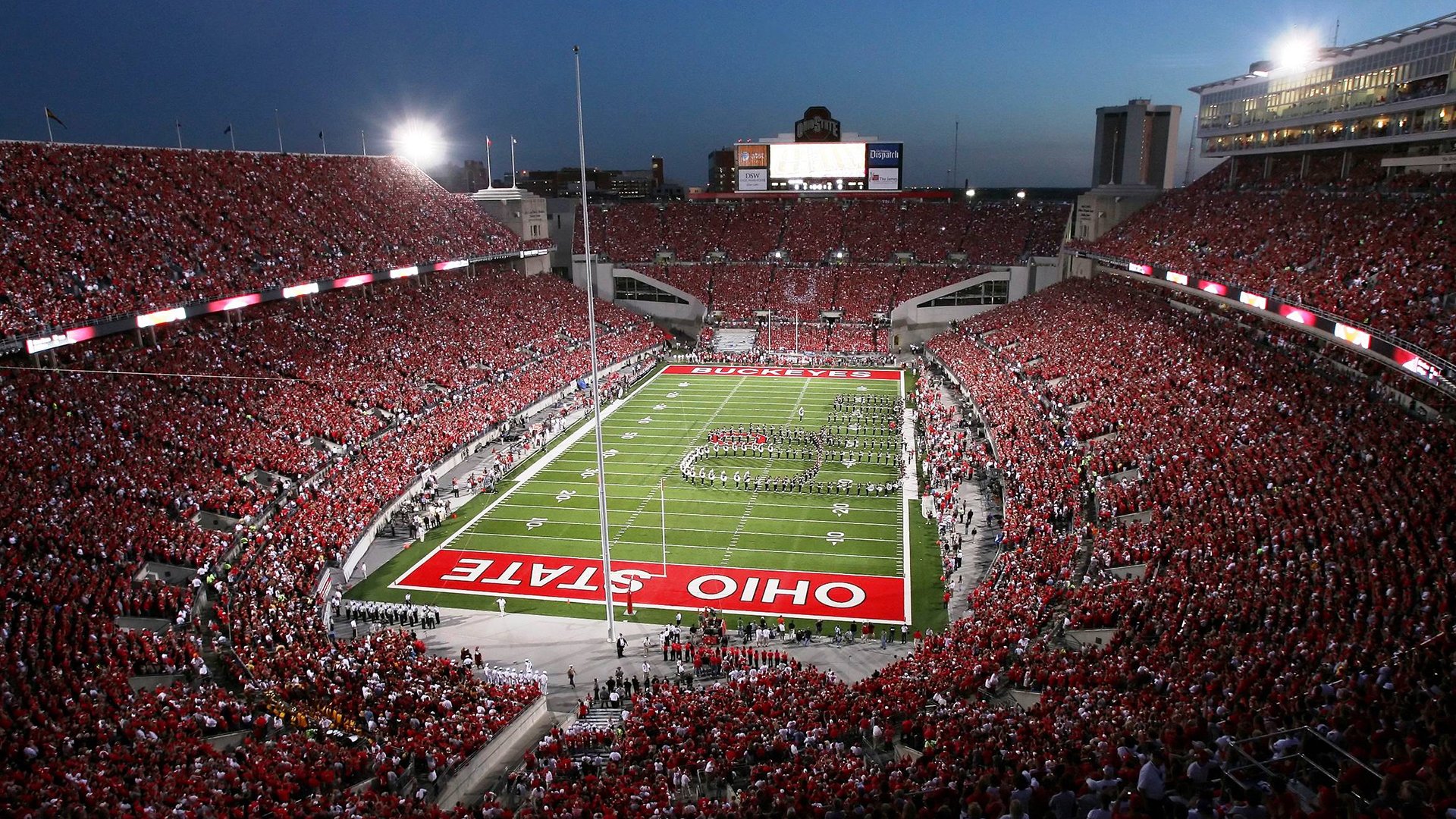 独舞的萨卡与沉默的安菲尔德，当唯一性的爆发改写了利物浦的德国宿命